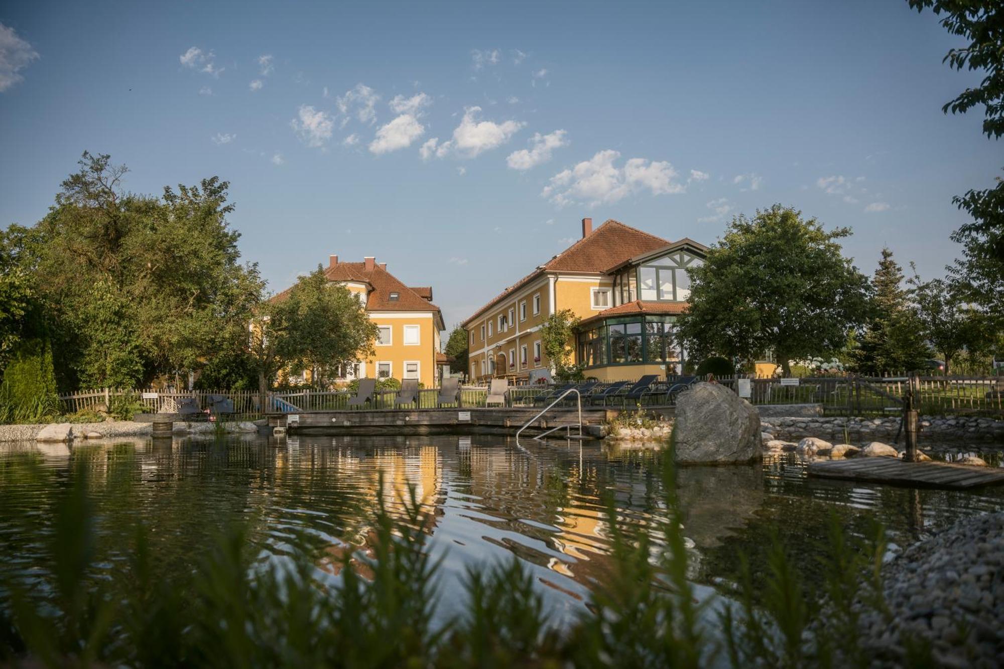 Oelerhof Hotell Haag am Hausruck Exteriör bild